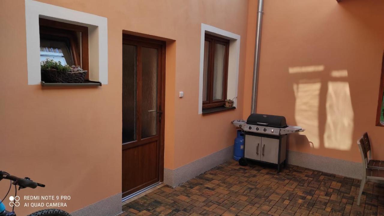Domecek Ve Dvore Bechyně Exterior foto